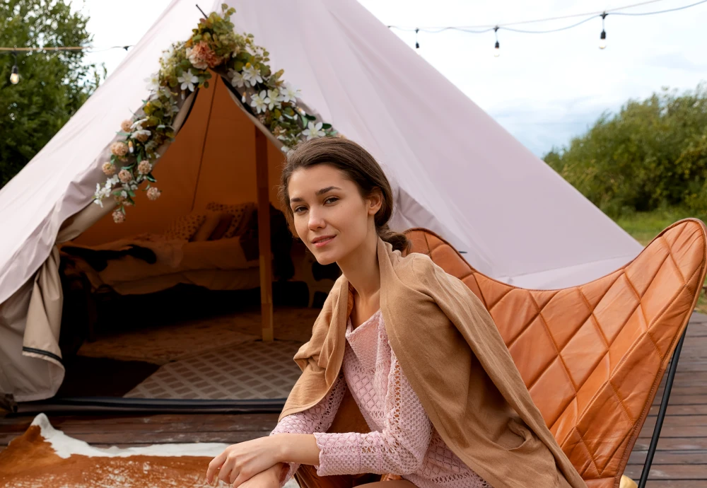 pyramid meditation tent